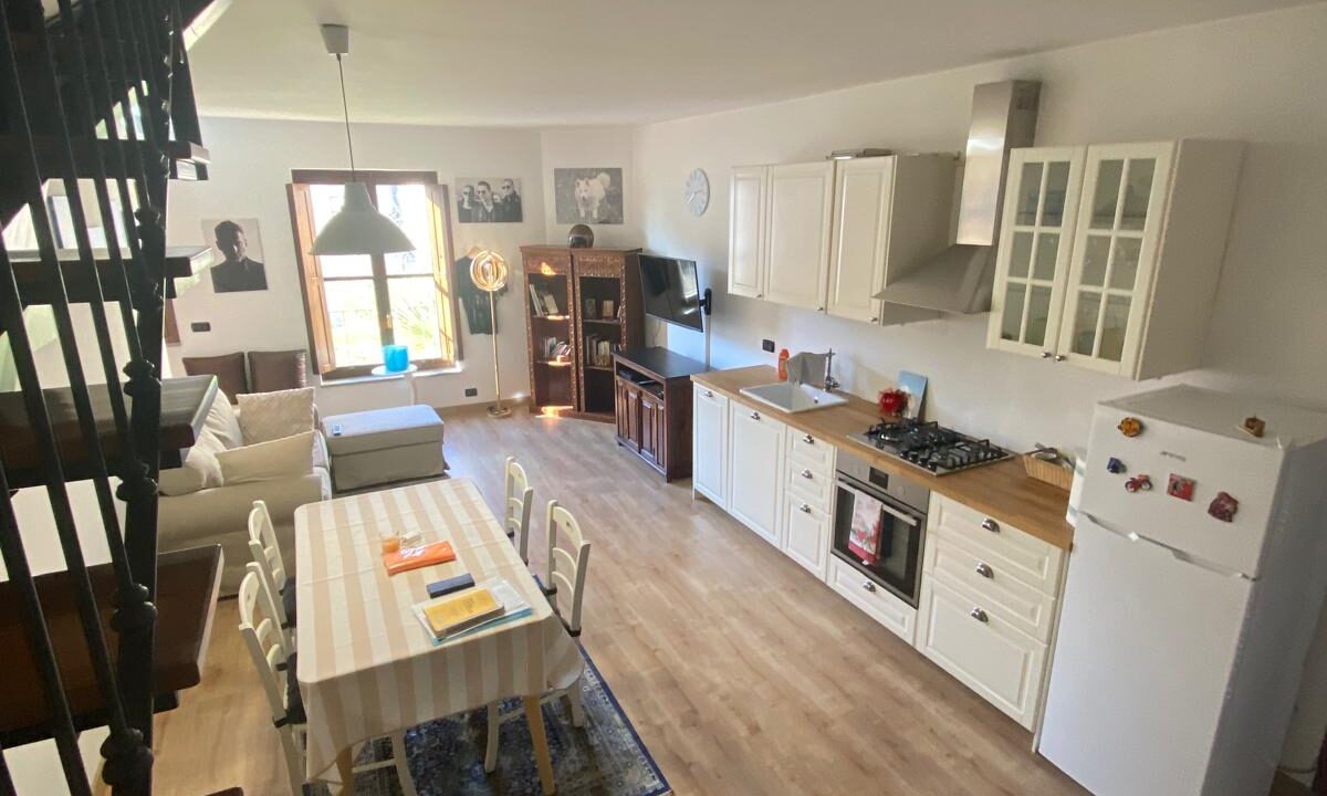 6ecd018a-fbe5-4e3d-939d-d33cf4d80c5f