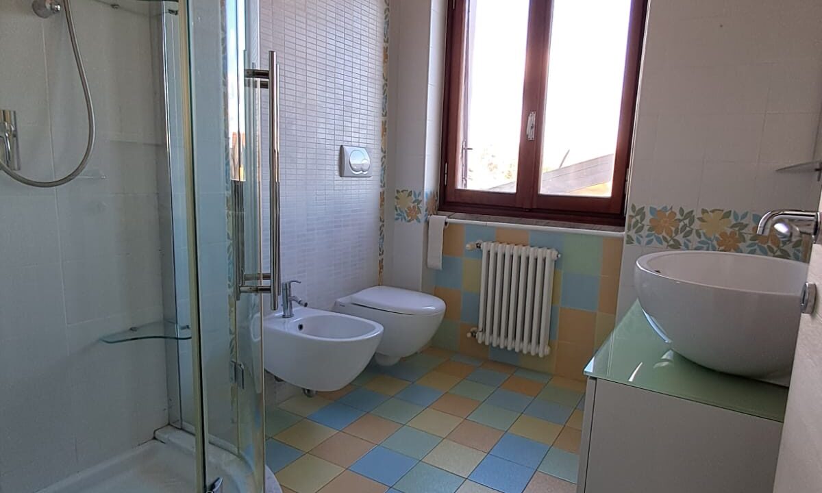 e5c9311e-3061-41e6-98b9-b89d5bbcf1a2